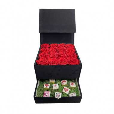 Box con Cassetto Rose Stabilizzate e Cioccolattini Artigianali